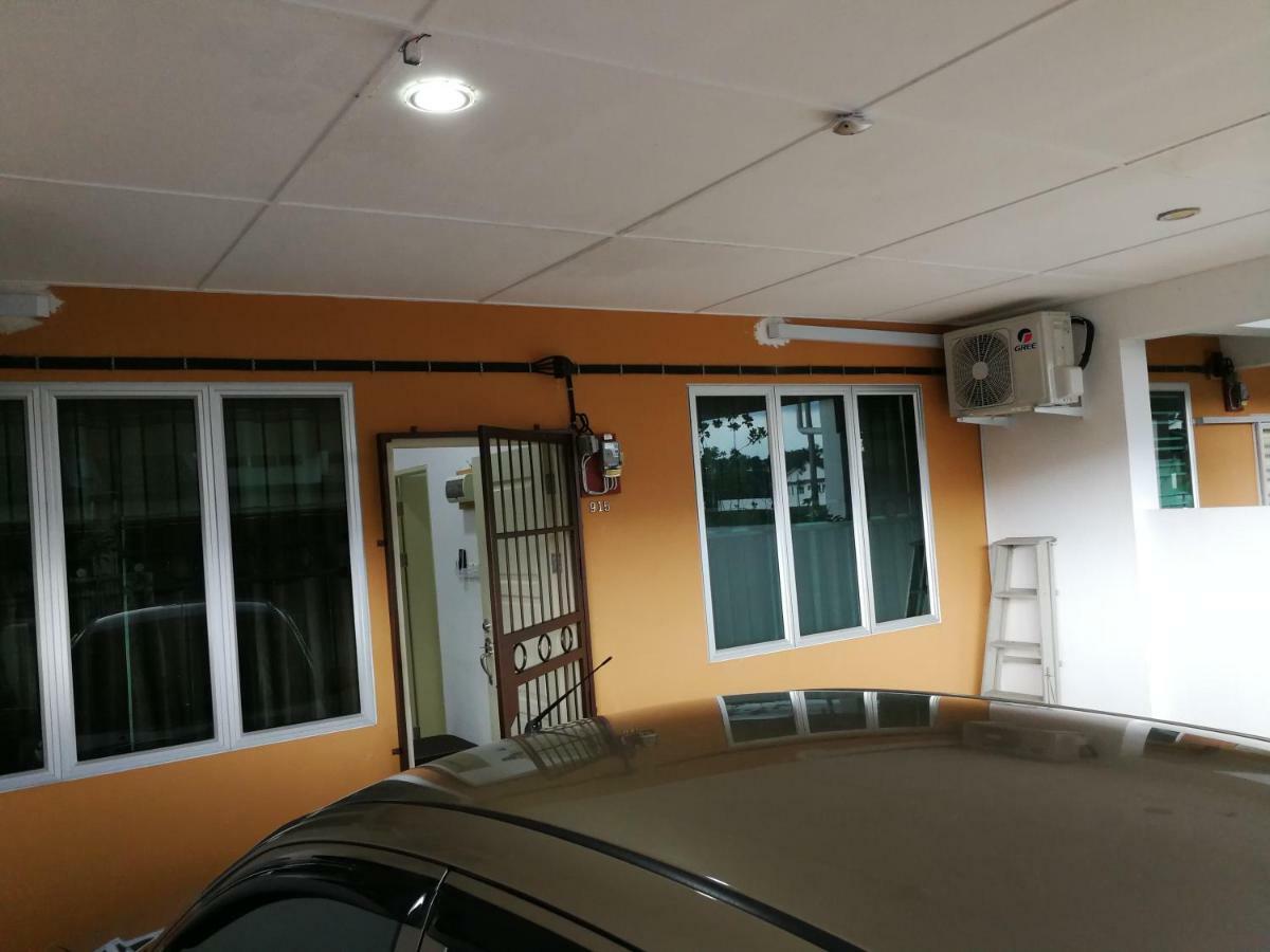 Address No 915, Lorong Uni Central 13, Taman Uni Central, Kuching Samarahan Expressway Exterior foto