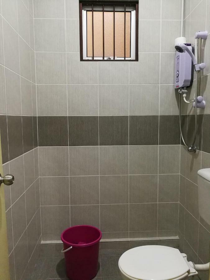 Address No 915, Lorong Uni Central 13, Taman Uni Central, Kuching Samarahan Expressway Exterior foto